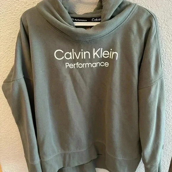 Women’s Calvin klein pullover - Picture 2 of 5
